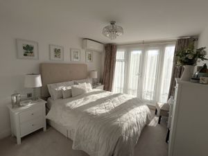 Bedroom 1 - click for photo gallery